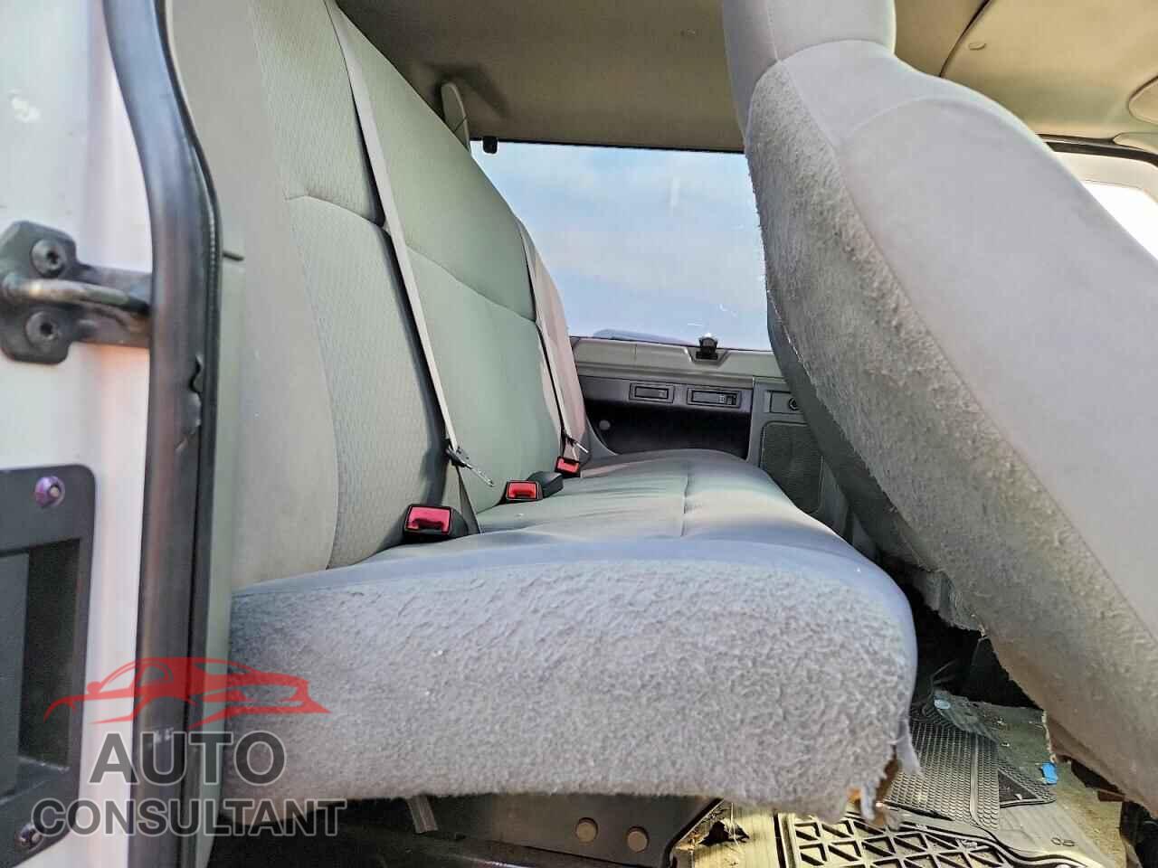FORD ECONOLINE 2011 - 1FBSS3BL9BDA98764