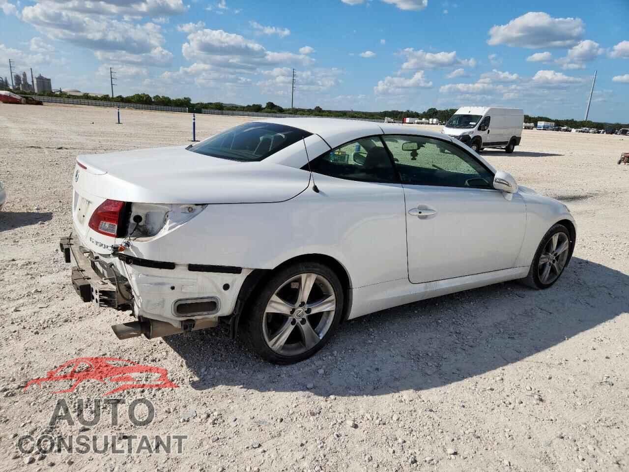 LEXUS IS 2012 - JTHFE2C21C2508831