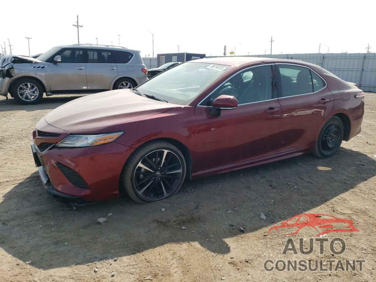 TOYOTA CAMRY 2018 - 4T1B61HK6JU590536