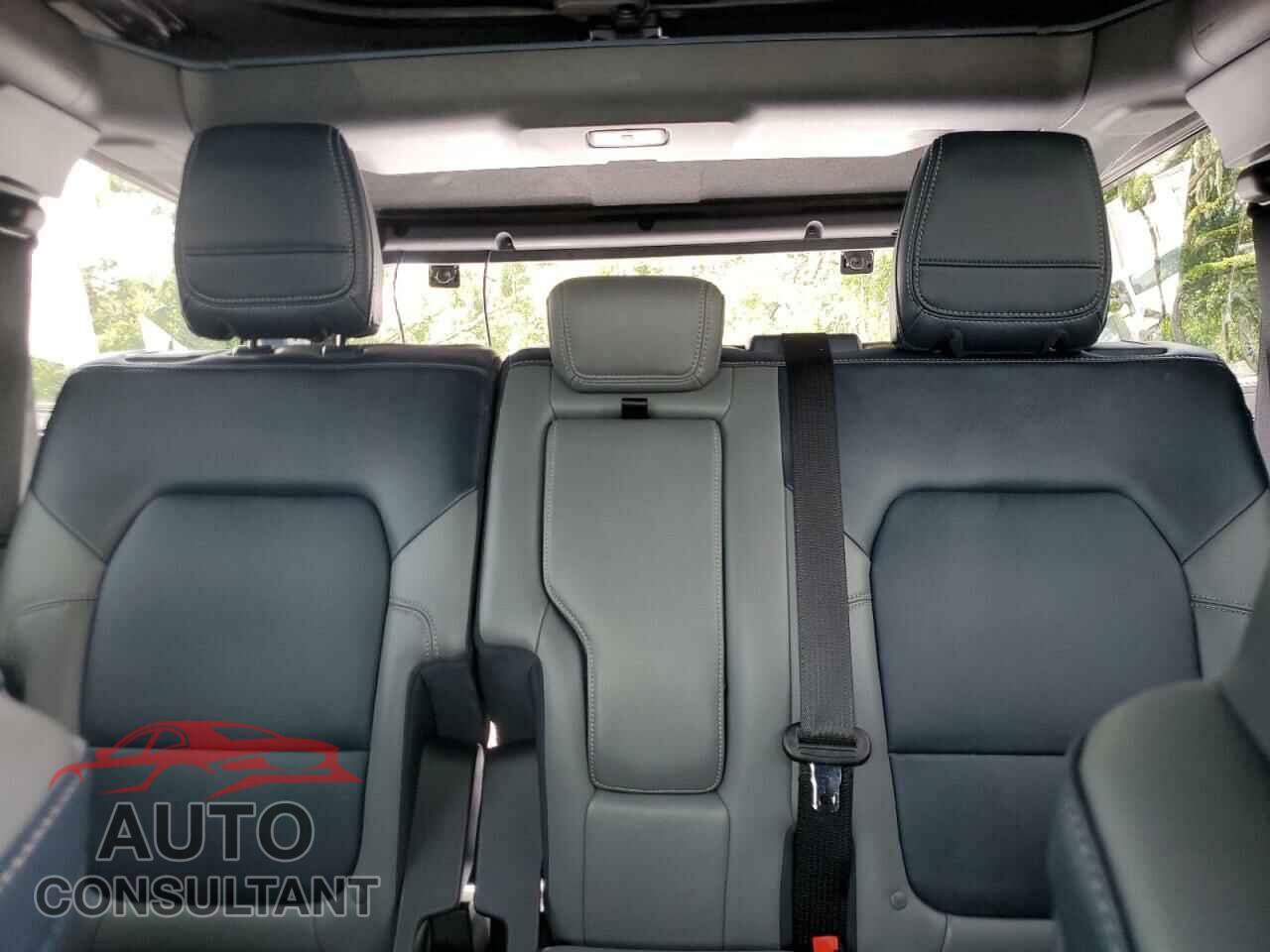 FORD BRONCO 2023 - 1FMEE5DP3PLB69848