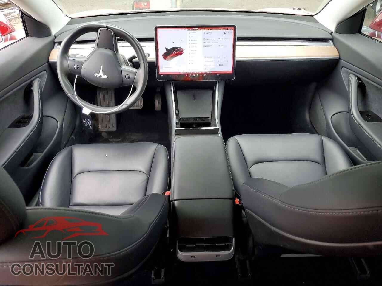 TESLA MODEL 3 2018 - 5YJ3E1EA0JF016739
