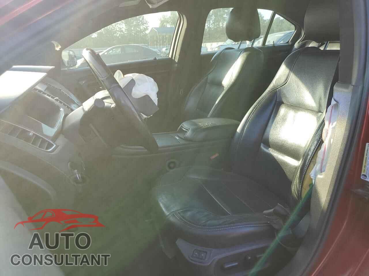 FORD TAURUS 2013 - 1FAHP2F8XDG118664