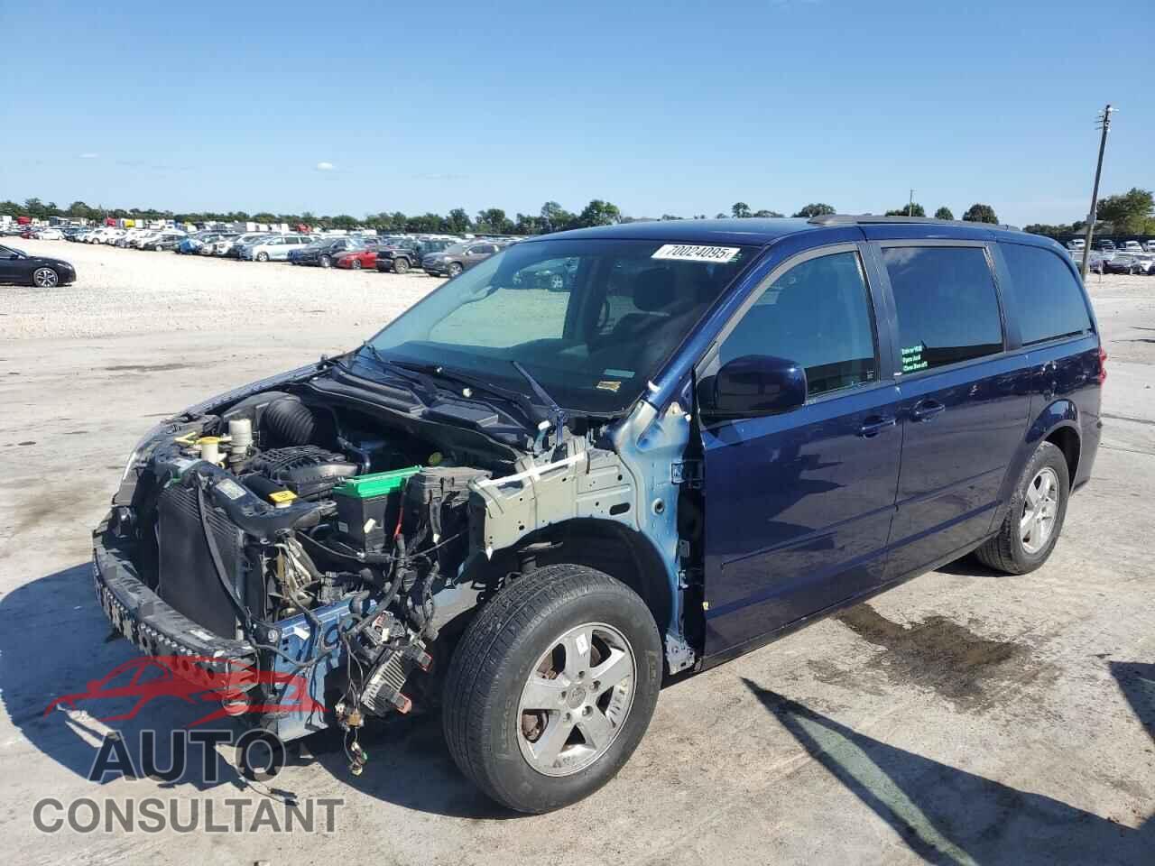 DODGE CARAVAN 2013 - 2C4RDGCG4DR651107