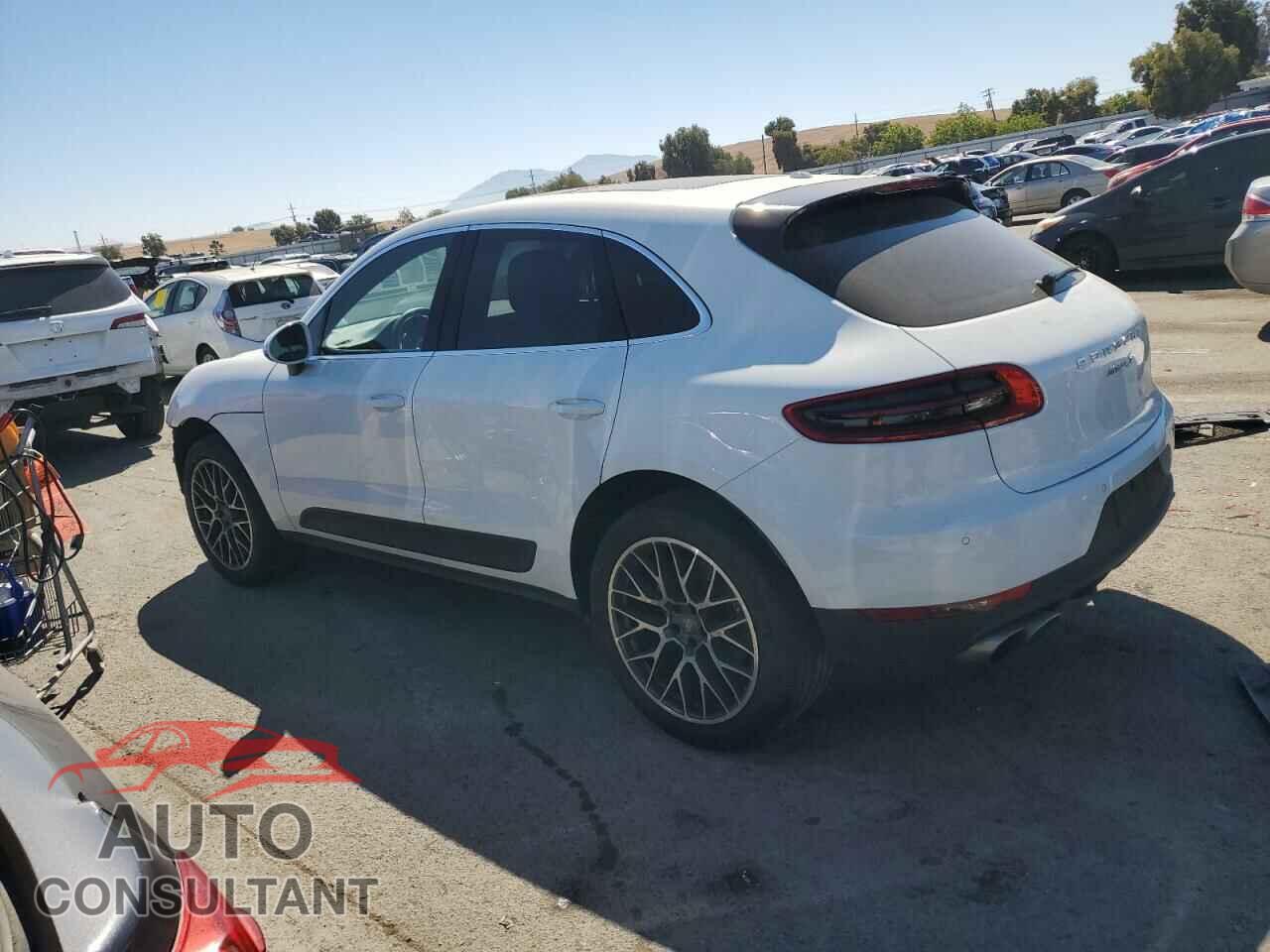 PORSCHE MACAN 2016 - WP1AB2A55GLB45627