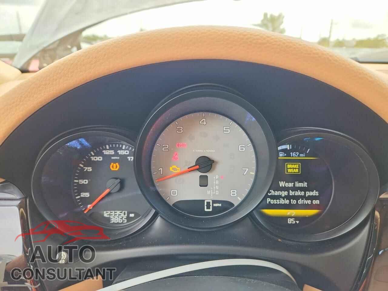 PORSCHE MACAN 2015 - WP1AB2A53FLB66877