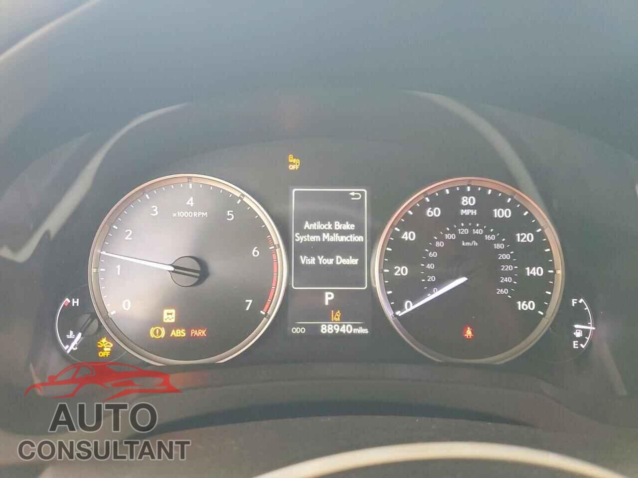 LEXUS IS 2021 - JTHCA1D22M5114228