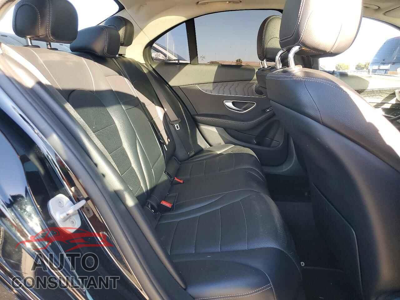 MERCEDES-BENZ C-CLASS 2016 - 55SWF4JB7GU151380
