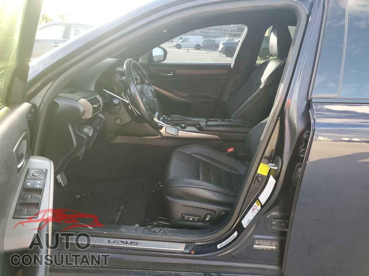 LEXUS IS 2016 - JTHBE1D26G5023743