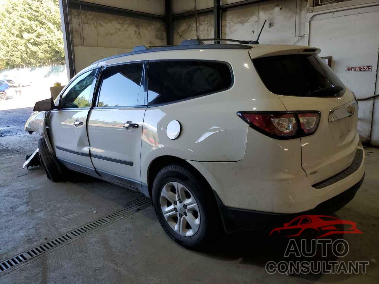 CHEVROLET TRAVERSE 2015 - 1GNKVFED8FJ180749