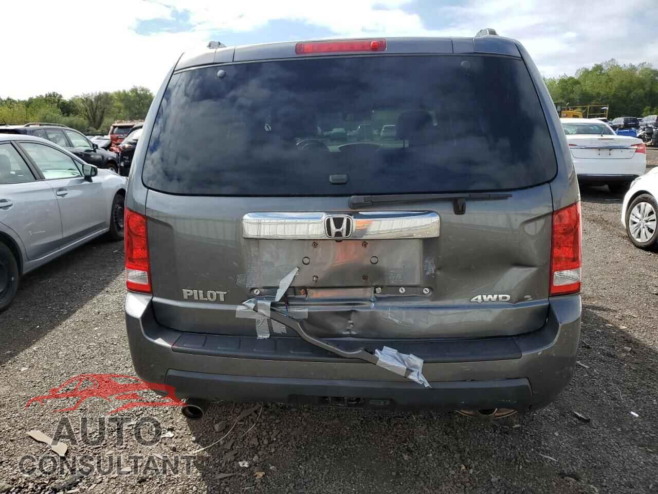 HONDA PILOT 2011 - 5FNYF4H57BB035812