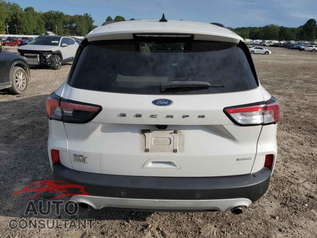 FORD ESCAPE 2020 - 1FMCU0H64LUA46935