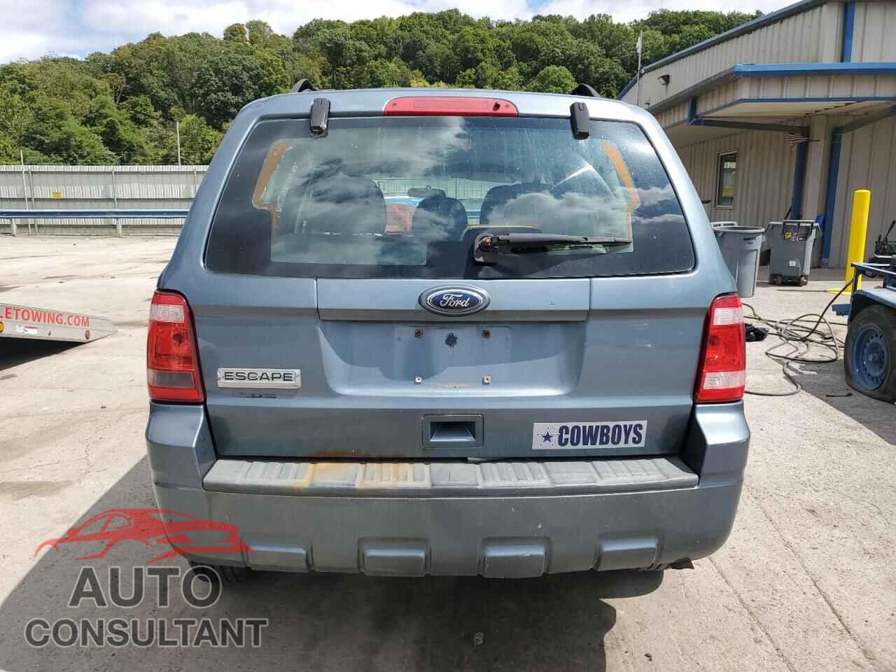 FORD ESCAPE 2010 - 1FMCU9C73AKA04740