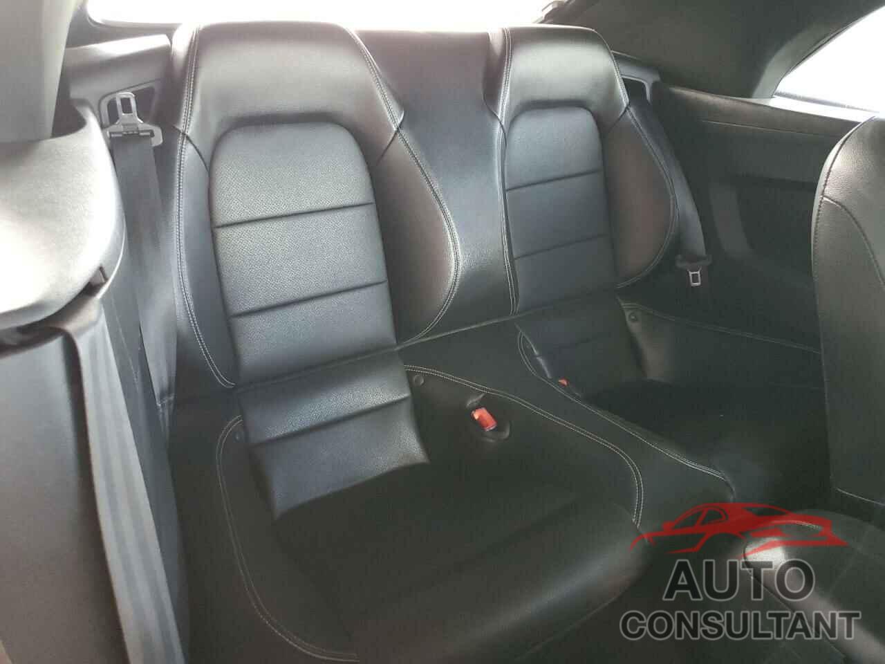 FORD ALL Models 2018 - 1FATP8UH9J5129484
