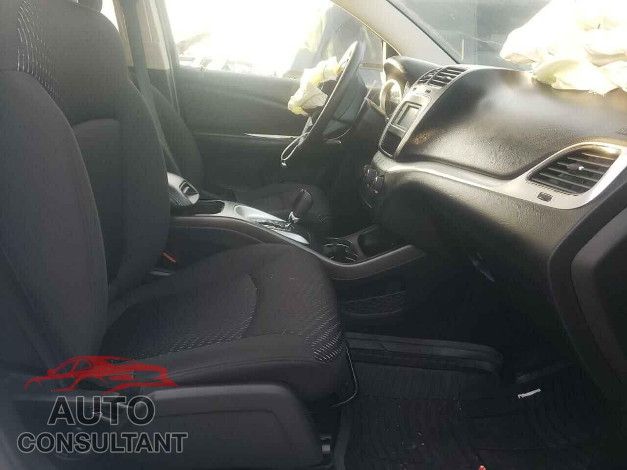 DODGE JOURNEY 2017 - 3C4PDCAB9HT520491