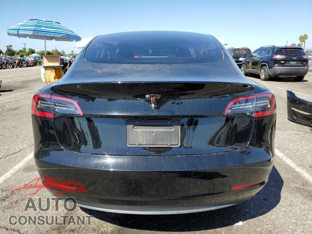 TESLA MODEL 3 2023 - 5YJ3E1EA7PF556002