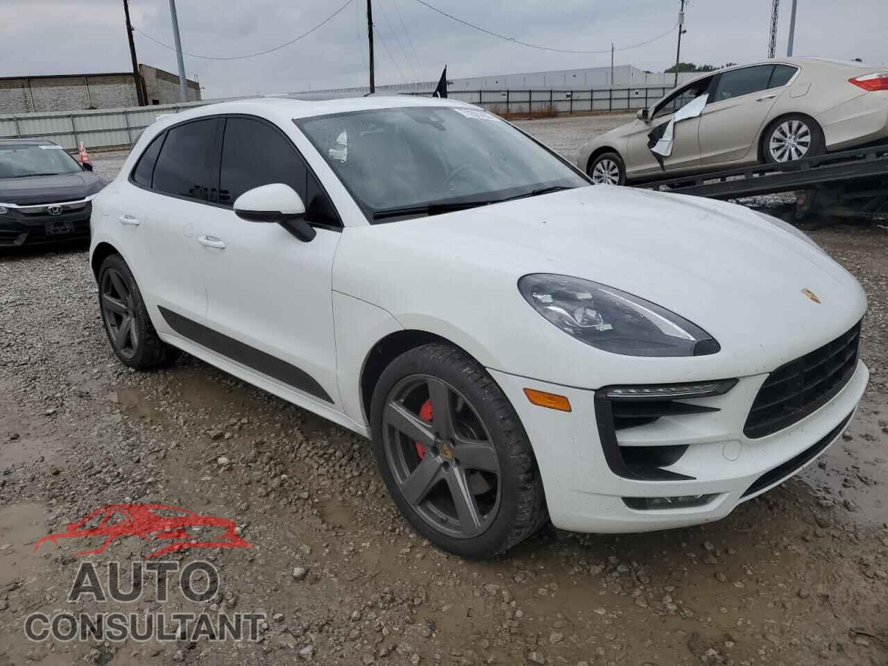 PORSCHE MACAN 2018 - WP1AG2A59JLB61239