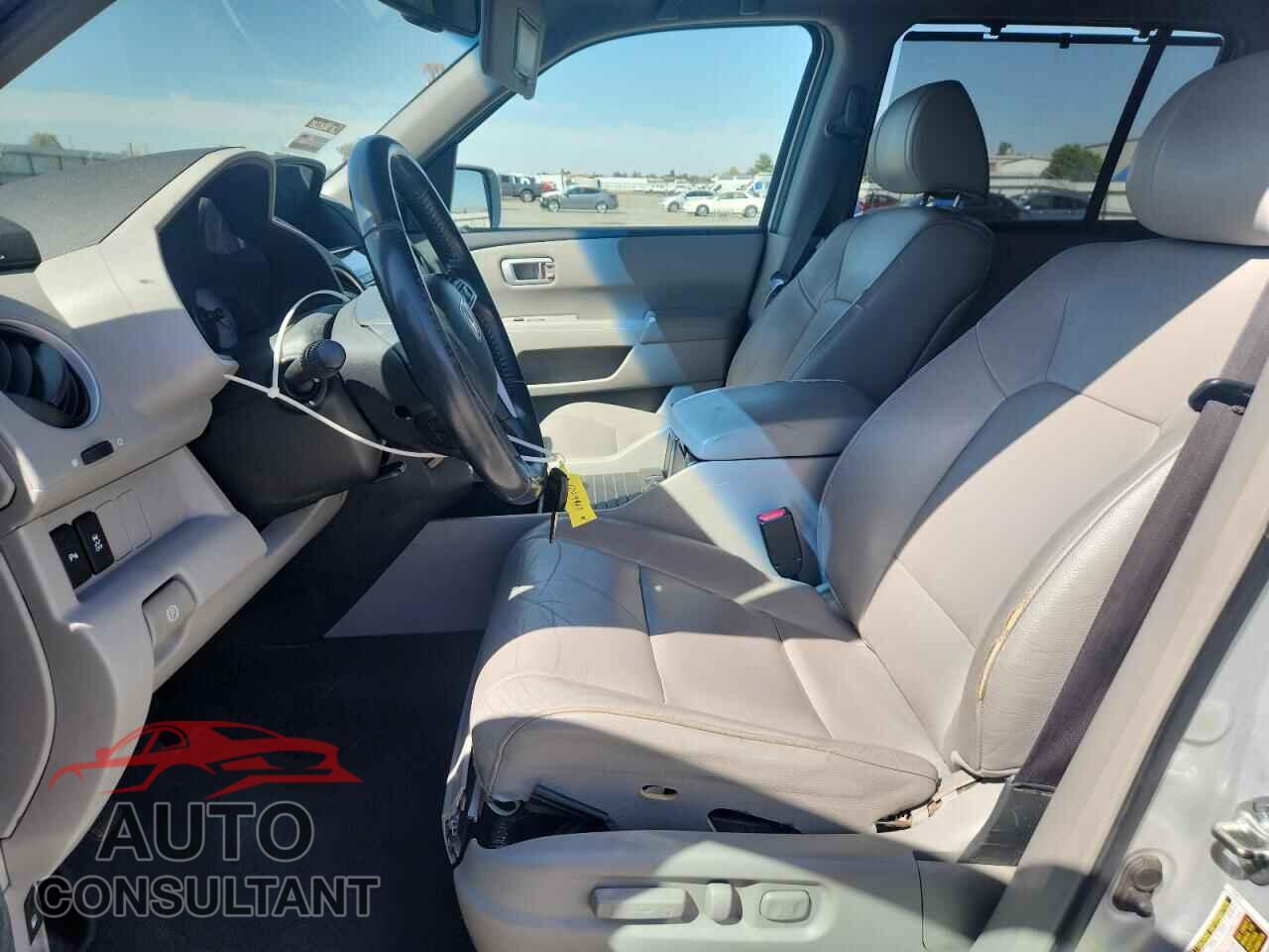 HONDA PILOT 2012 - 5FNYF3H98CB019682