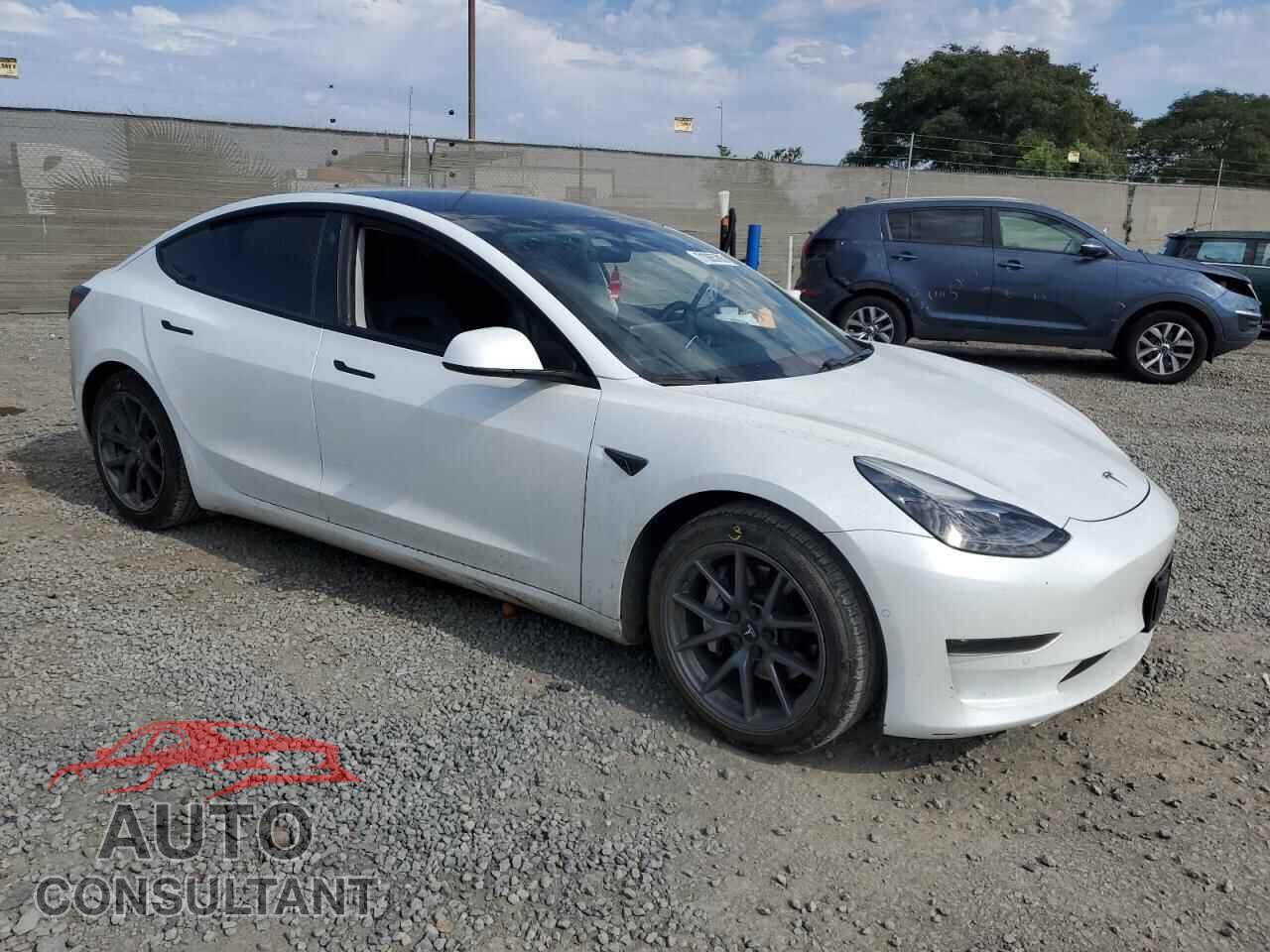 TESLA MODEL 3 2021 - 5YJ3E1EA4MF991619