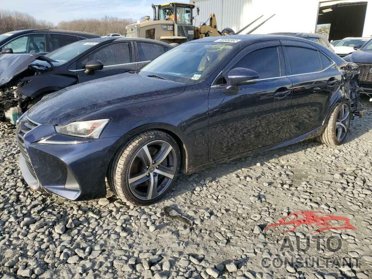 LEXUS IS 2018 - JTHC81D27J5033359