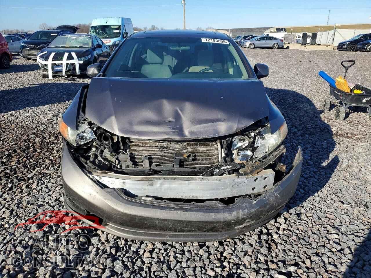 HONDA CIVIC 2012 - 19XFB2F84CE041434