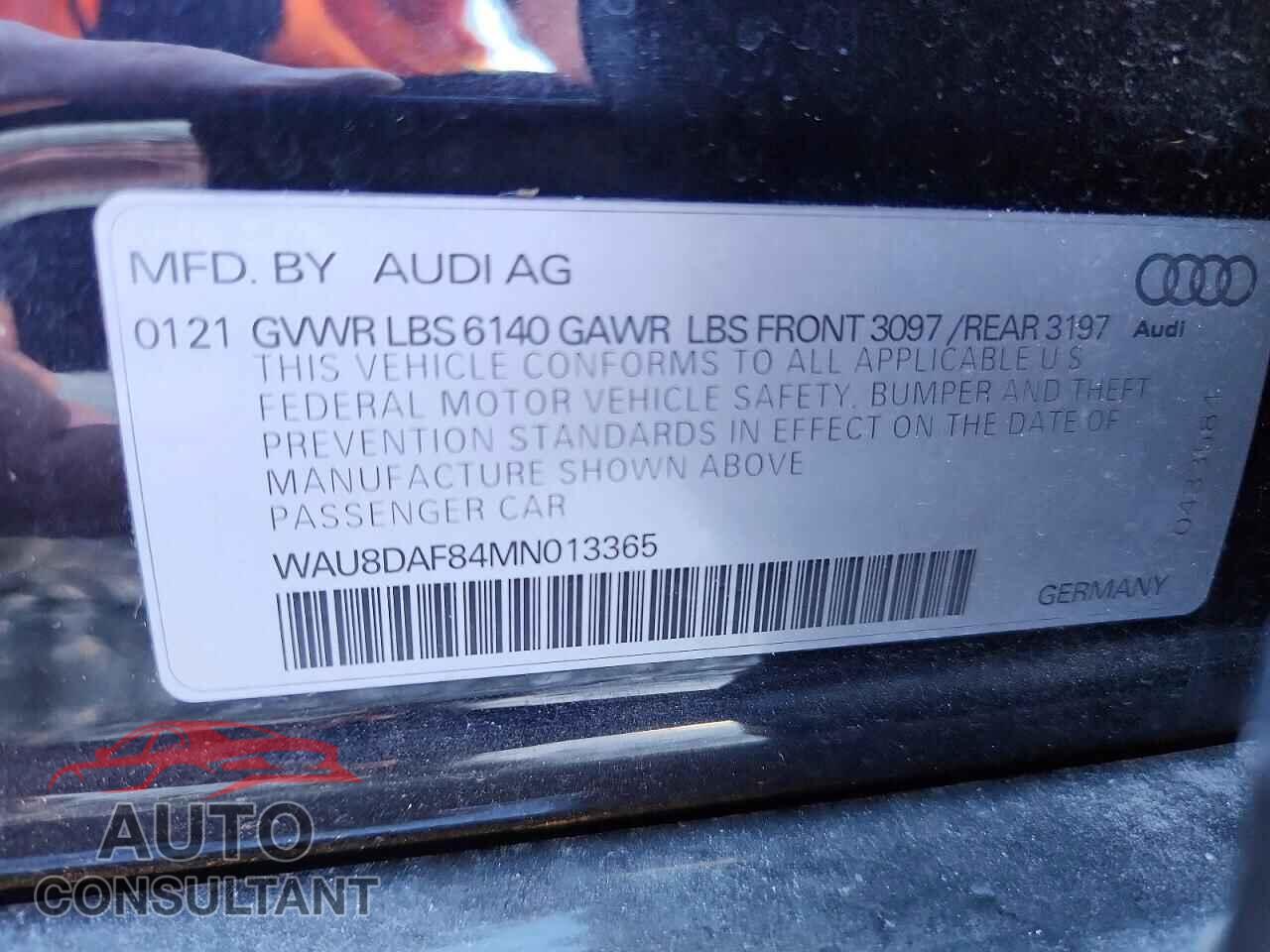 AUDI A8 2021 - WAU8DAF84MN013365