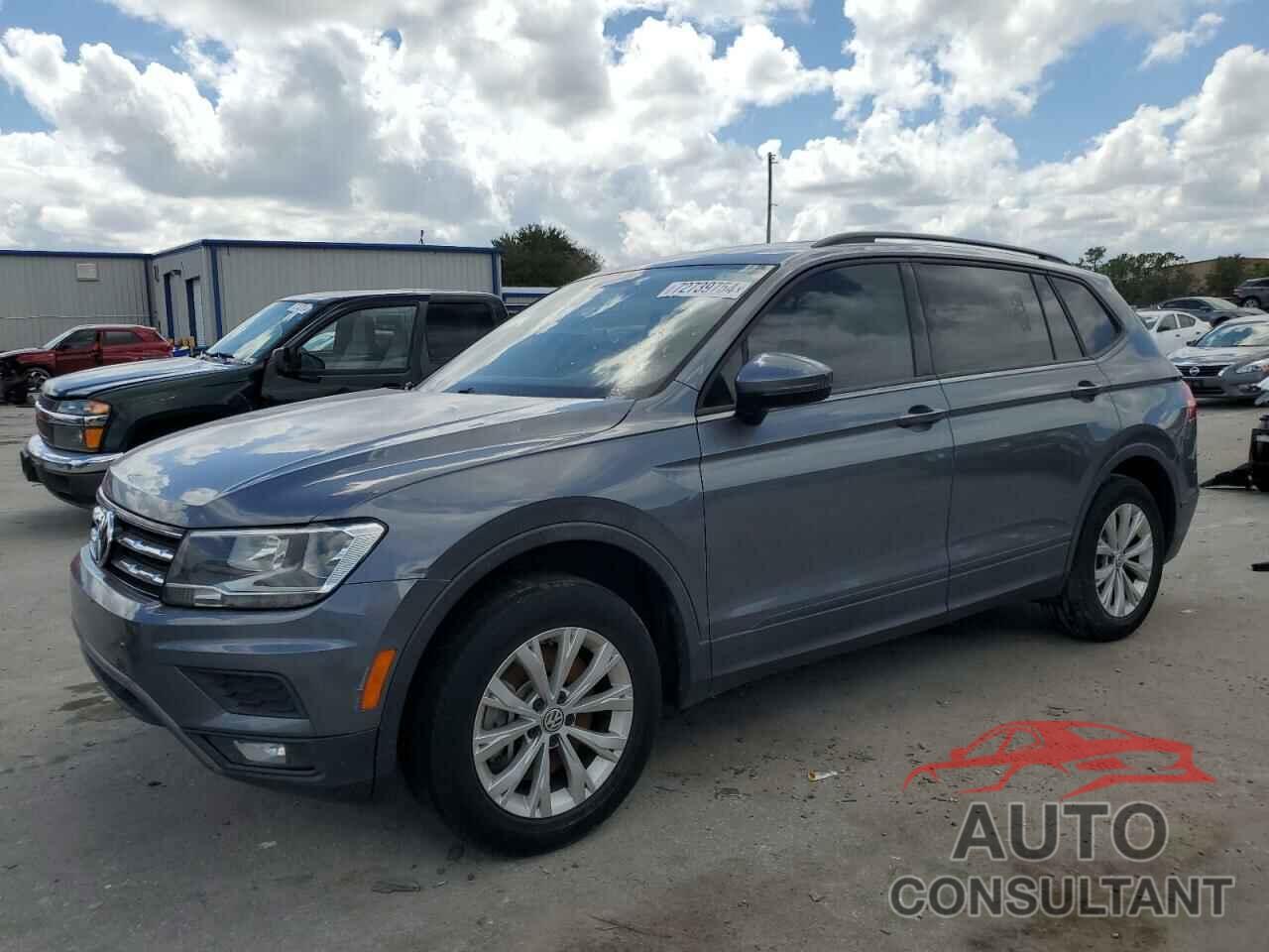 VOLKSWAGEN TIGUAN 2018 - 3VV1B7AX9JM030505