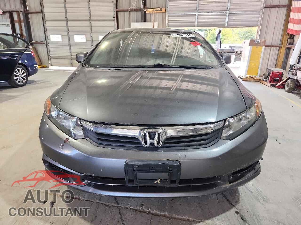 HONDA CIVIC 2012 - 2HGFB2F95CH310104