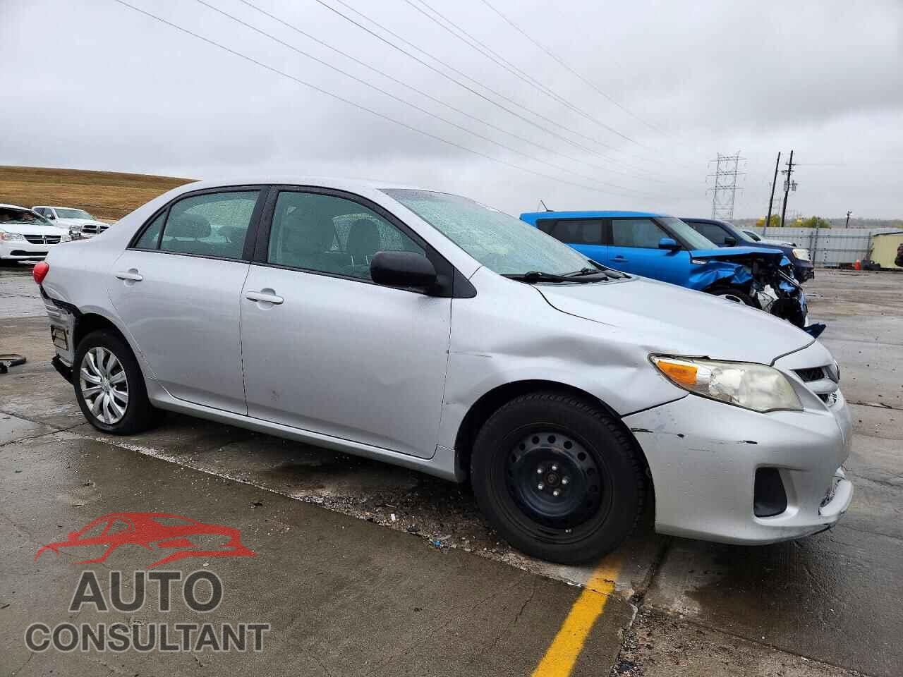 TOYOTA COROLLA 2012 - 2T1BU4EE7CC803567