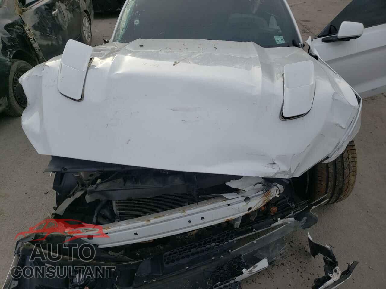FORD MUSTANG 2017 - 1FA6P8CF0H5208002