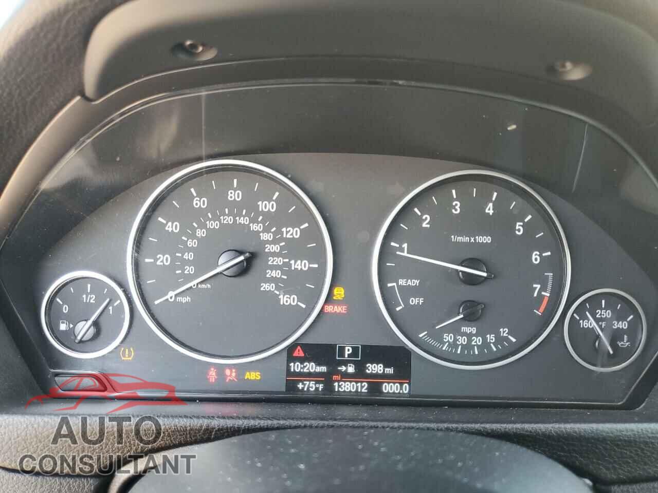 BMW 3 SERIES 2016 - WBA8E1G50GNT33787