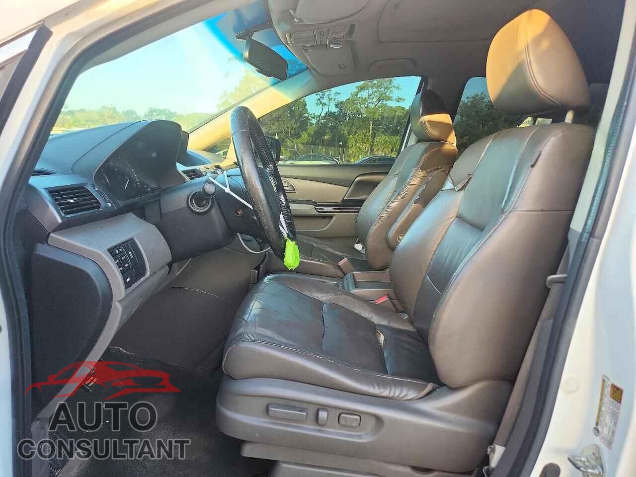 HONDA ODYSSEY 2011 - 5FNRL5H66BB040656