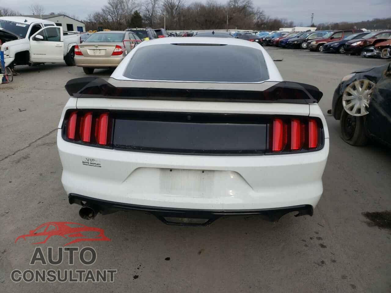 FORD MUSTANG 2017 - 1FA6P8CF0H5208002