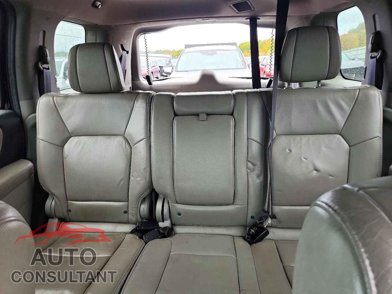 HONDA PILOT 2012 - 5FNYF4H54CB024669