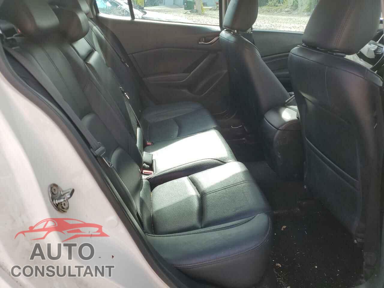 MAZDA 3 2017 - 3MZBN1M38HM148035