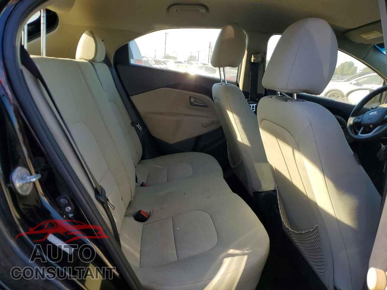 KIA RIO 2013 - KNADM5A30D6295094