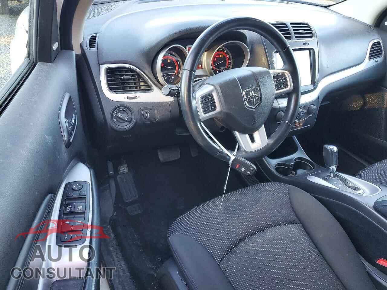 DODGE JOURNEY 2017 - 3C4PDCCG3HT514808