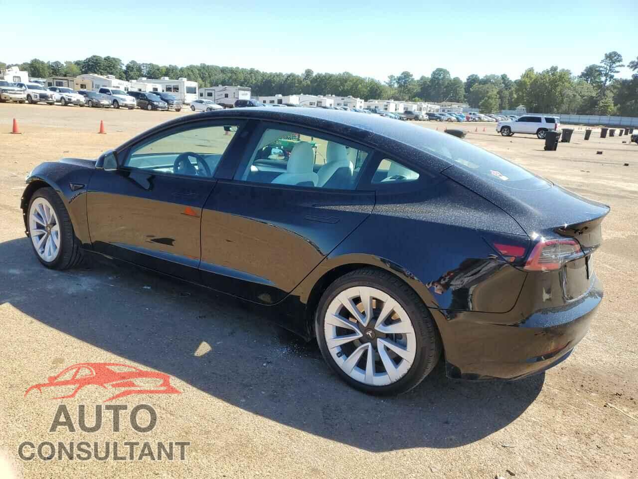 TESLA MODEL 3 2023 - 5YJ3E1EA0PF563695