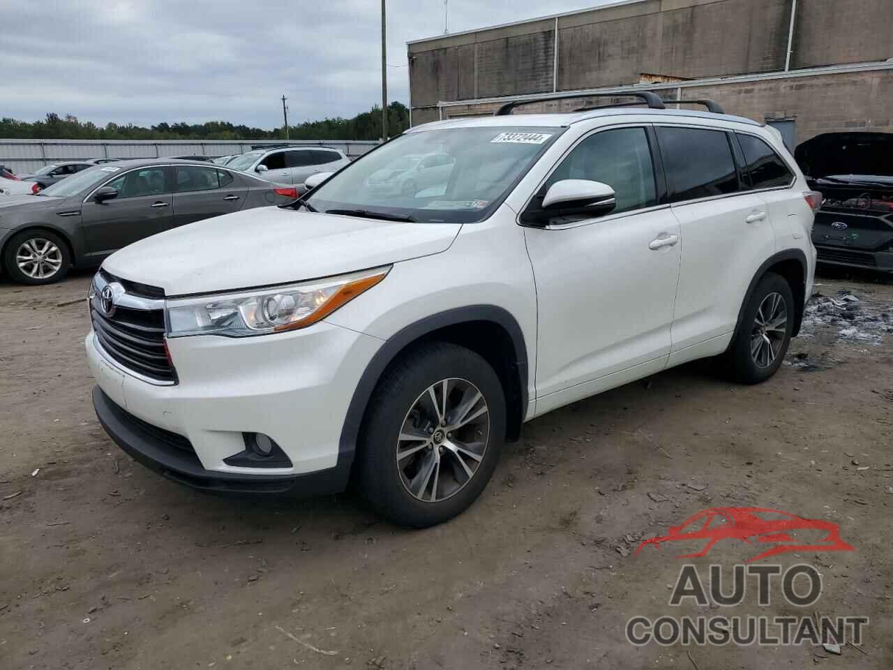 TOYOTA HIGHLANDER 2016 - 5TDJKRFH9GS310249