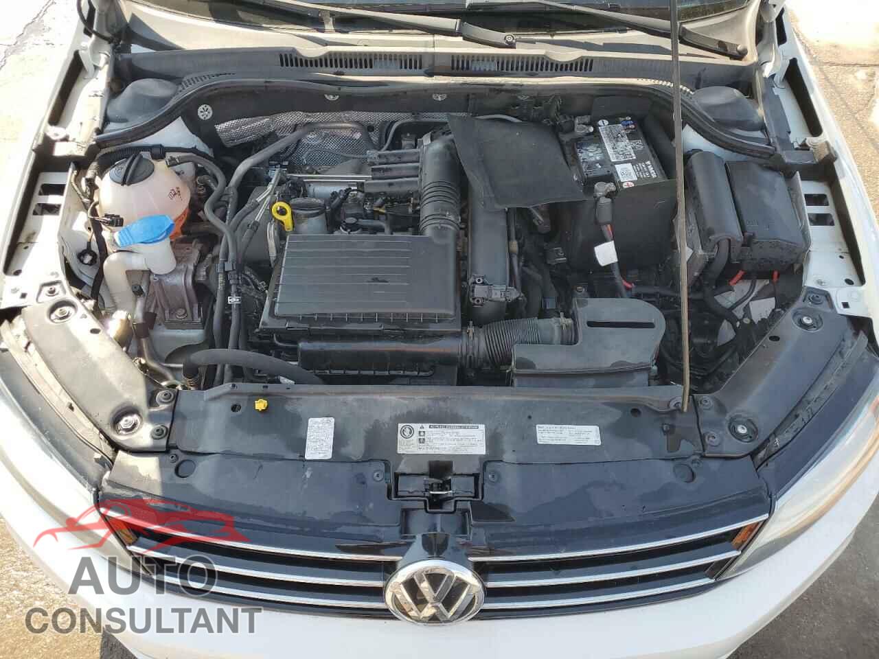 VOLKSWAGEN JETTA 2017 - 3VW2B7AJ3HM261843