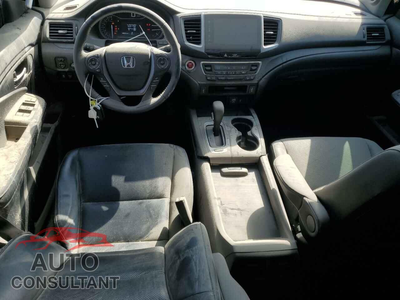 HONDA RIDGELINE 2017 - 5FPYK2F60HB010813