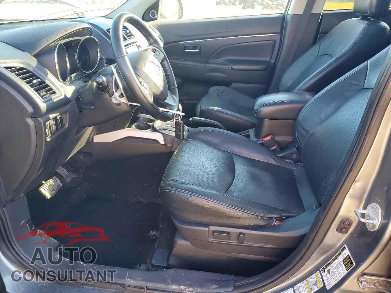 MITSUBISHI OUTLANDER 2014 - 4A4AR4AU2EE027254