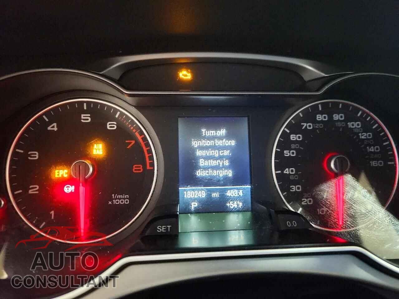 AUDI A4 2014 - WAUBFAFL7EN040064