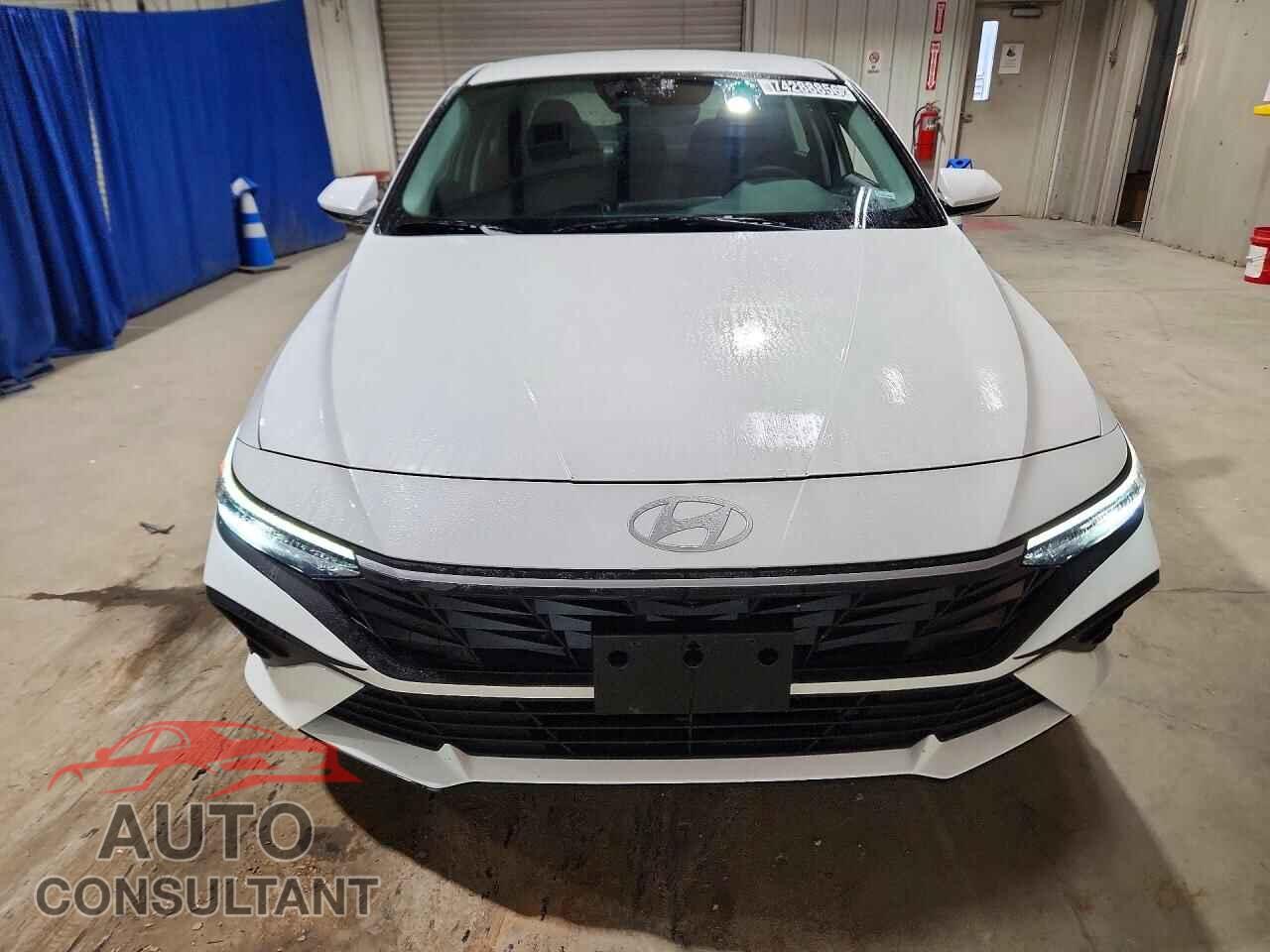 HYUNDAI ELANTRA 2026 - KMHLM4DJ1TU199628