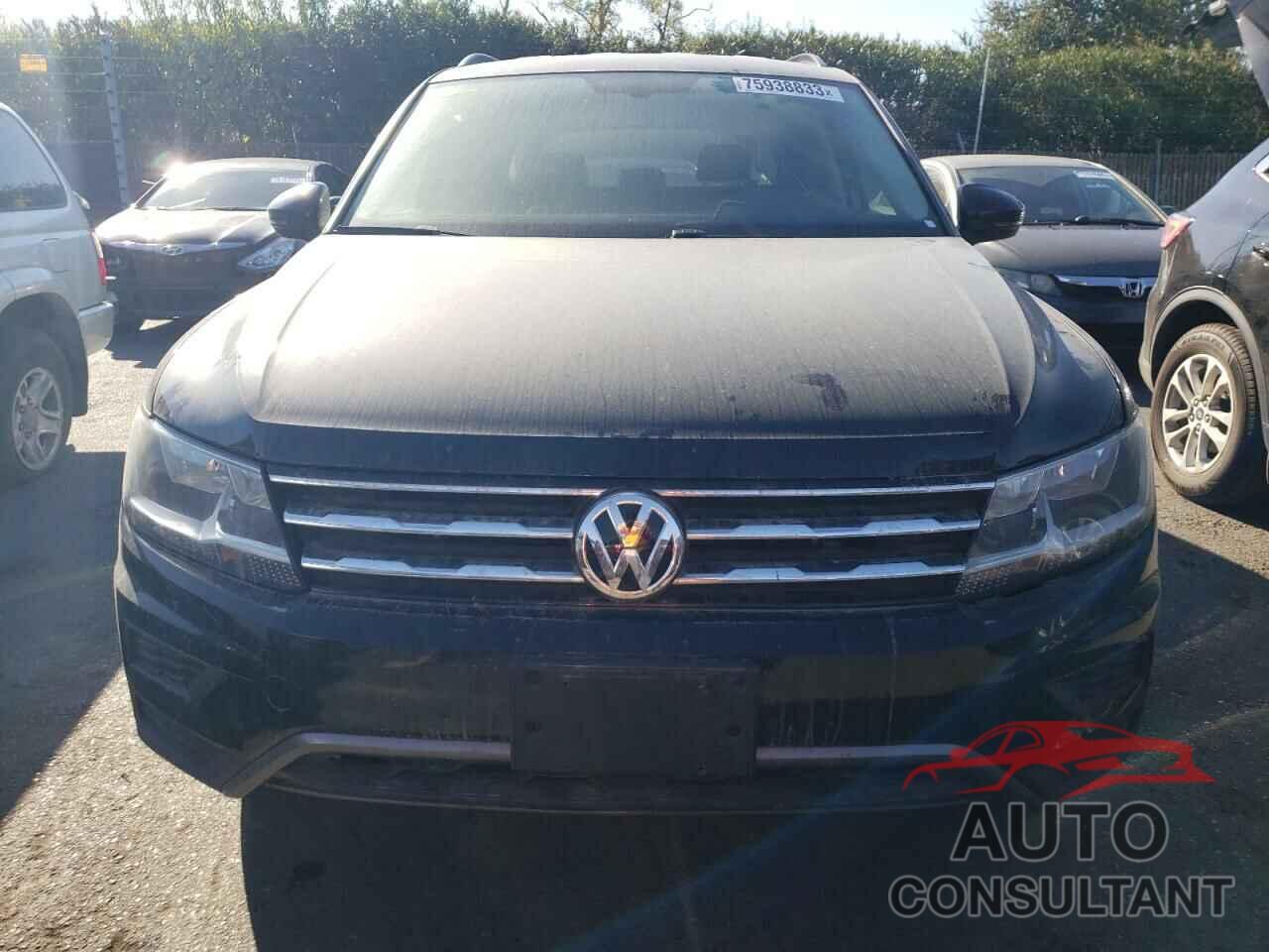 VOLKSWAGEN TIGUAN 2019 - 3VV3B7AX4KM066564