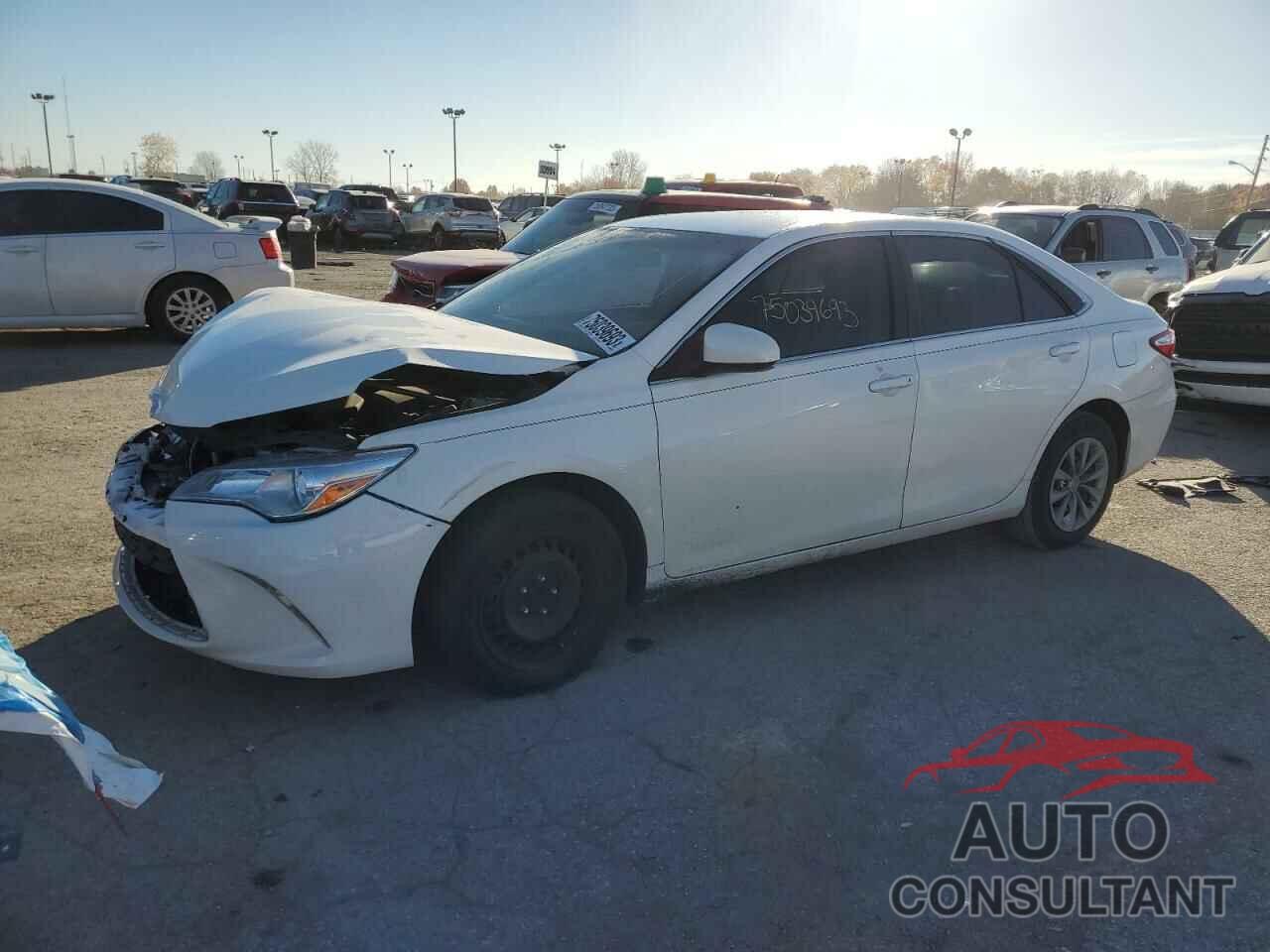 TOYOTA CAMRY 2016 - 4T4BF1FKXGR572655