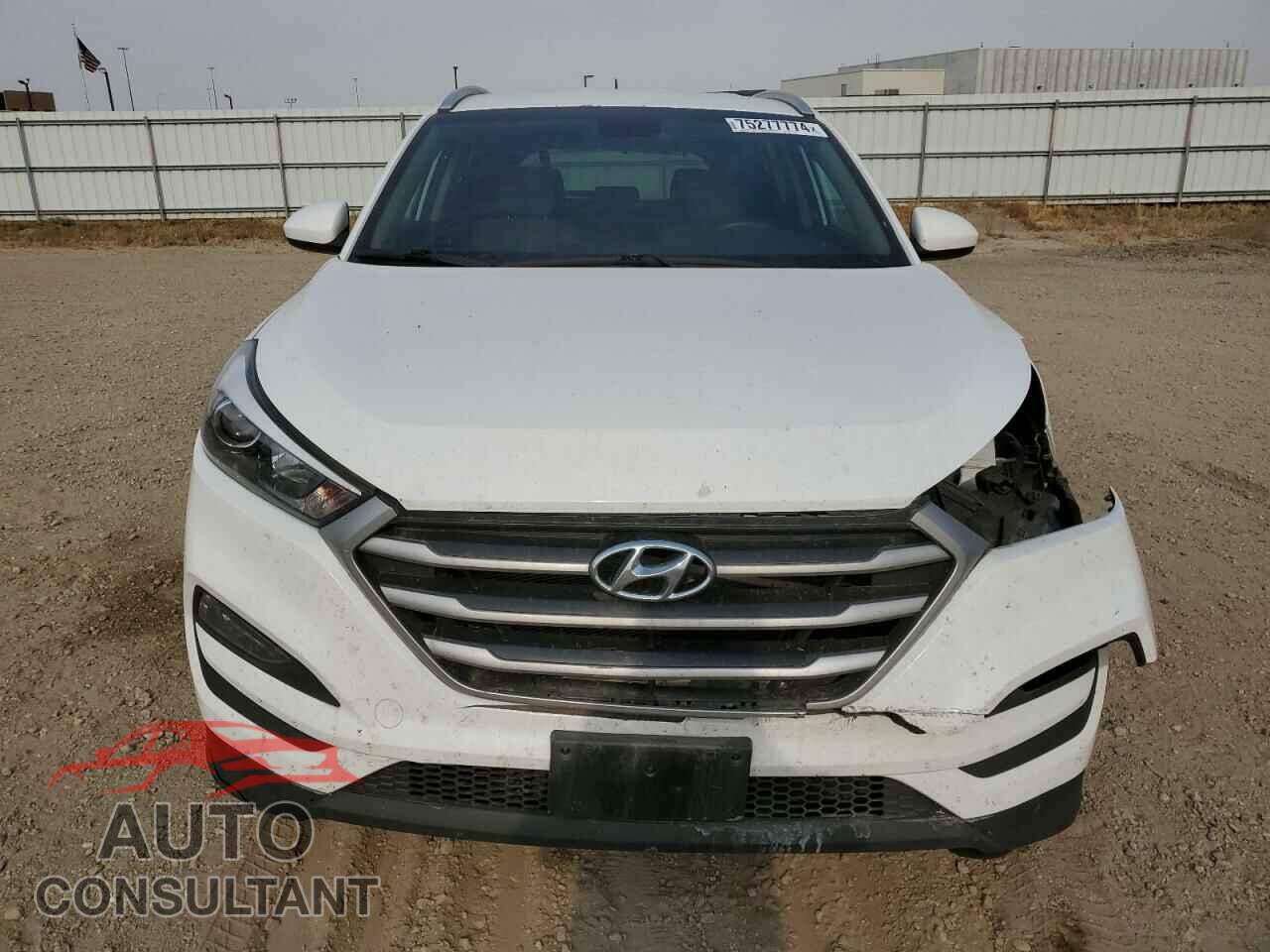 HYUNDAI TUCSON 2017 - KM8J3CA41HU388564