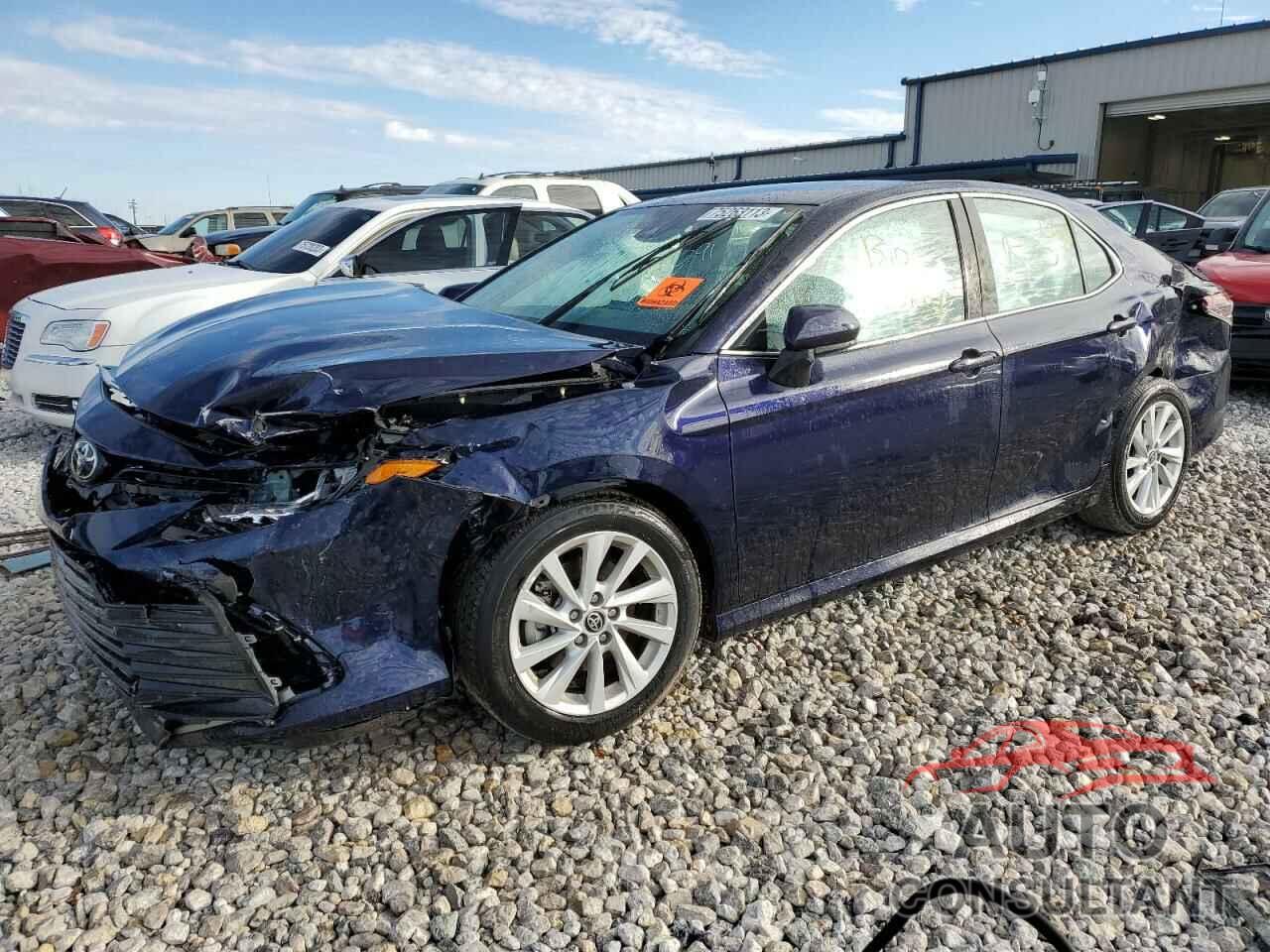 TOYOTA CAMRY 2021 - 4T1C11AKXMU407091