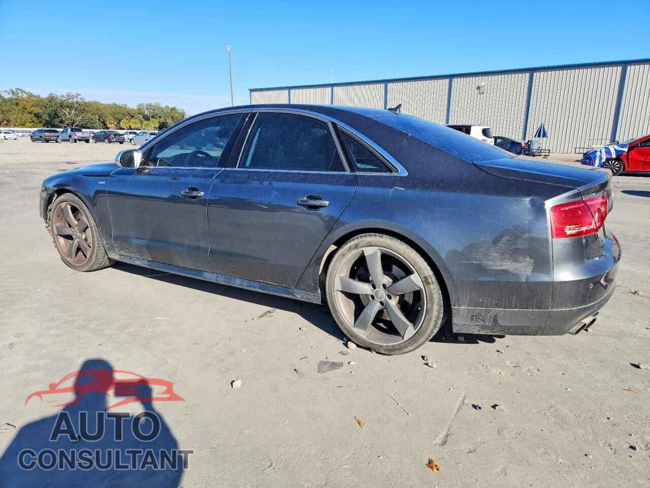 AUDI S8 2014 - WAUD2AFD8EN010519