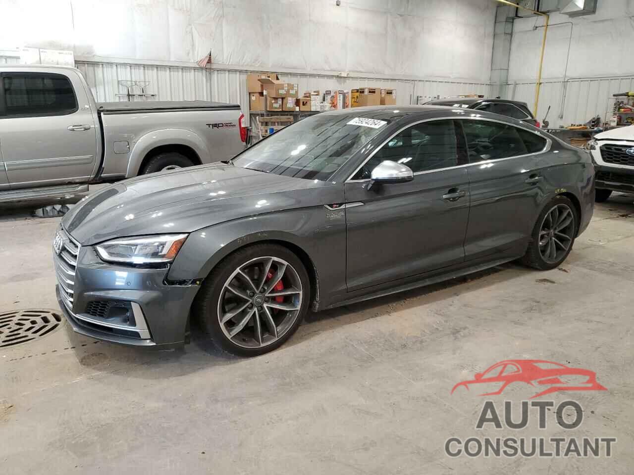 AUDI S5/RS5 2018 - WAUC4CF52JA004033