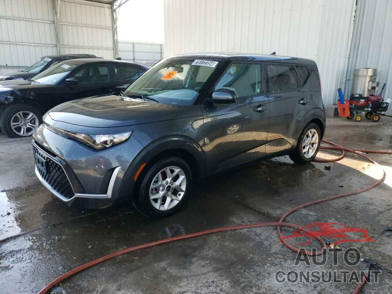 KIA SOUL 2023 - KNDJ23AU2P7879827